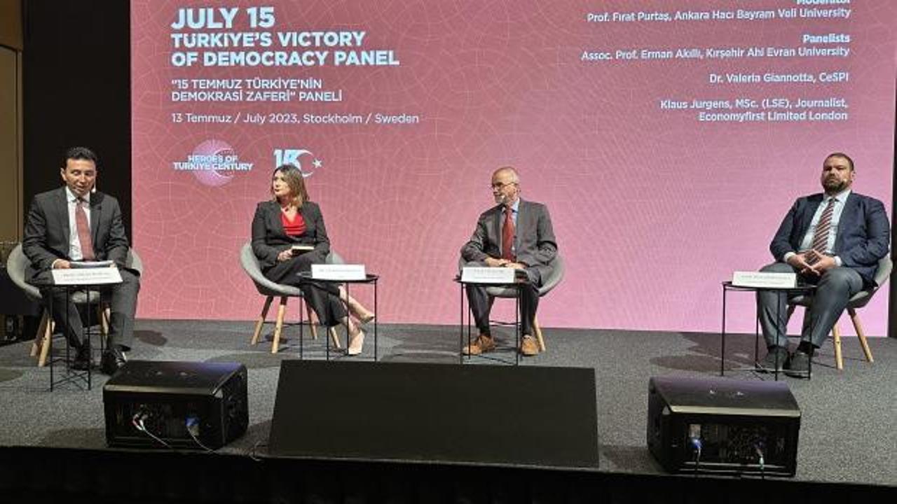 ''15 Temmuz Türkiye'nin Demokrasi Zaferi'' panelinde çarpıcı FETÖ tespiti