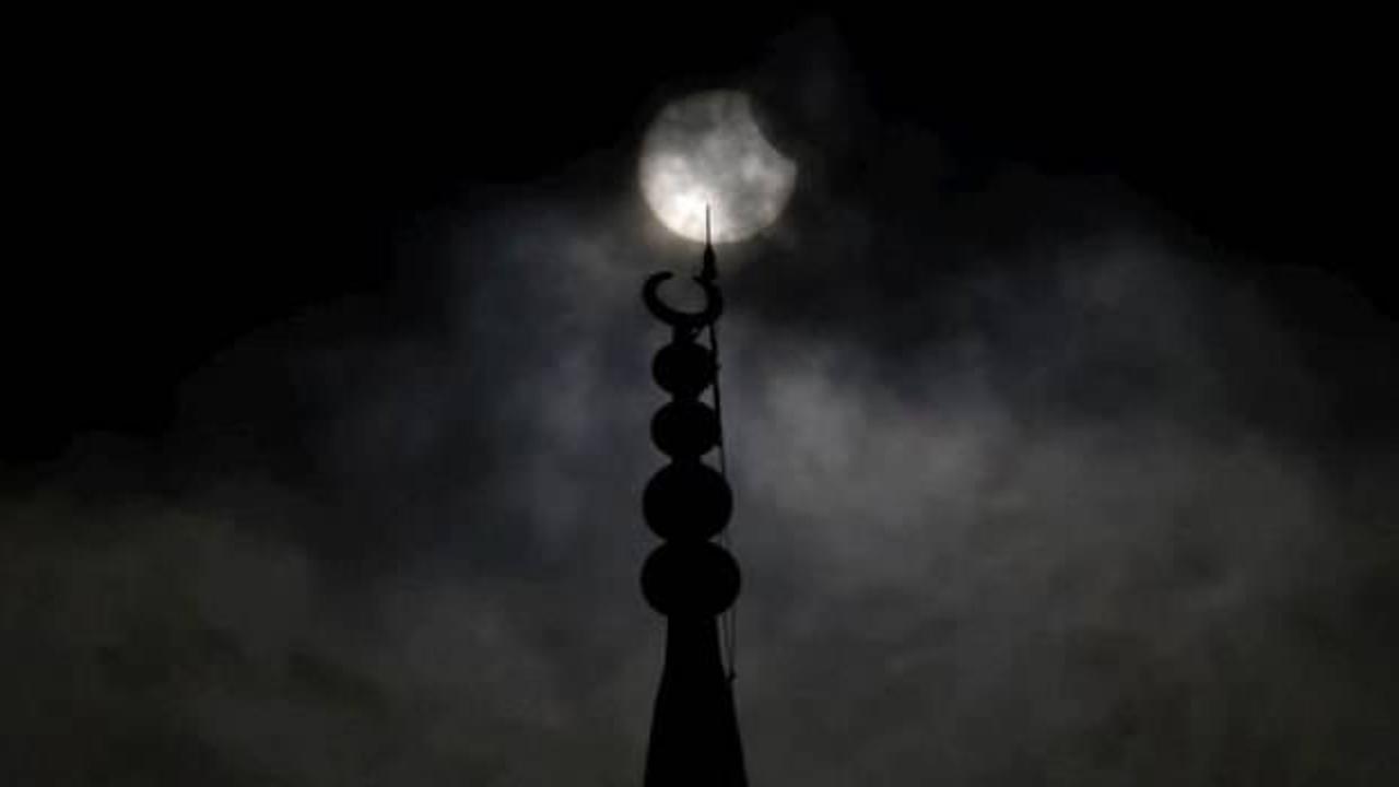 Milyonlarca insan bug&uuml;n&uuml; bekliyordu