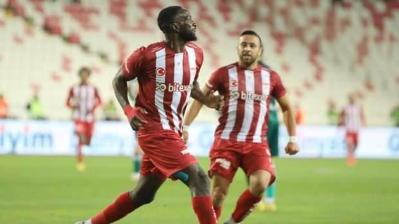 Mustapha Yatabare, Sivasspor&rsquo;a veda etti