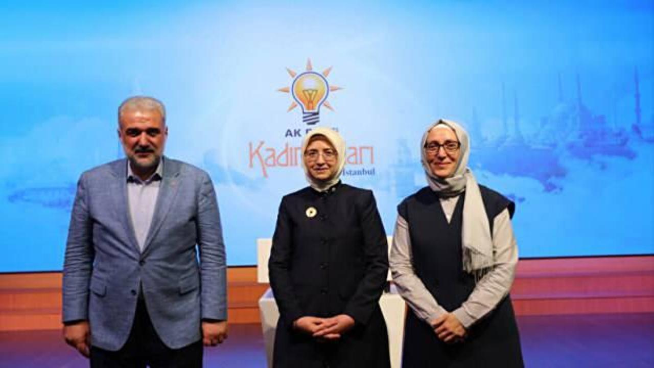 AK Parti İstanbul kadın kollarında bayrak değişimi