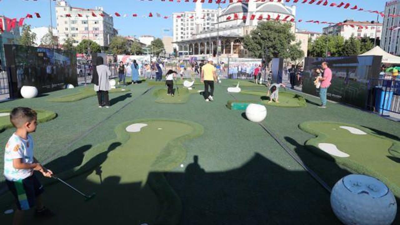 Bağcılarlılar Mini Golf keyfi yaşıyor