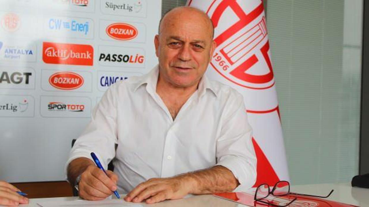 Fenerbahçe'den alt yapı Sedat Karabük'e emanet
