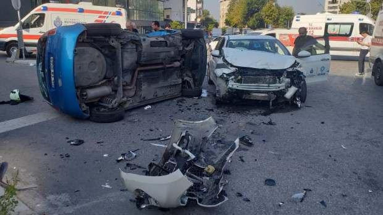 Kartal'da iki otomobil çarpıştı: 3 yaralı