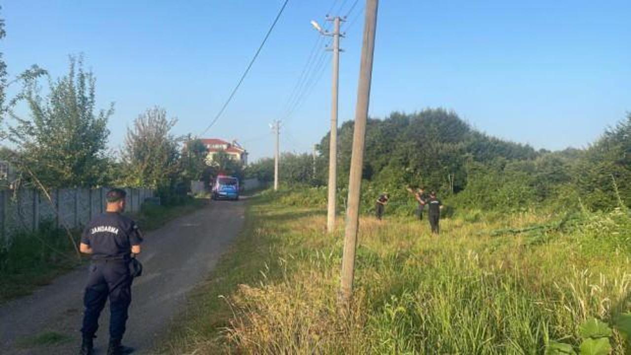 Arsa meselesi y&uuml;z&uuml;nden oğlunu silahla vurdu