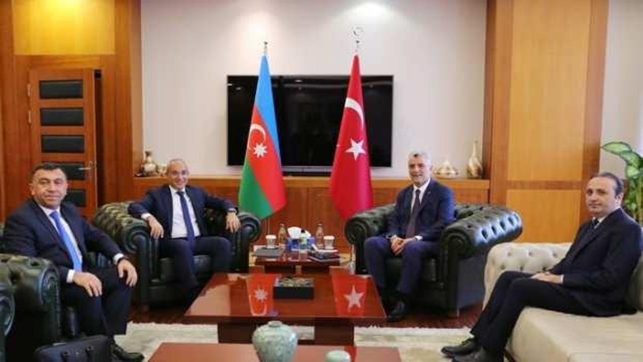 Bakan Bolat, Azerbaycan Ekonomi Bakanı ile görüştü