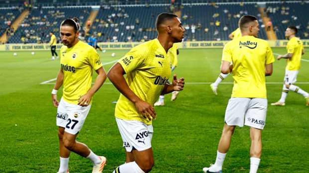 Fenerbah&ccedil;e'de Emre Mor ve Djiku tedavi altında