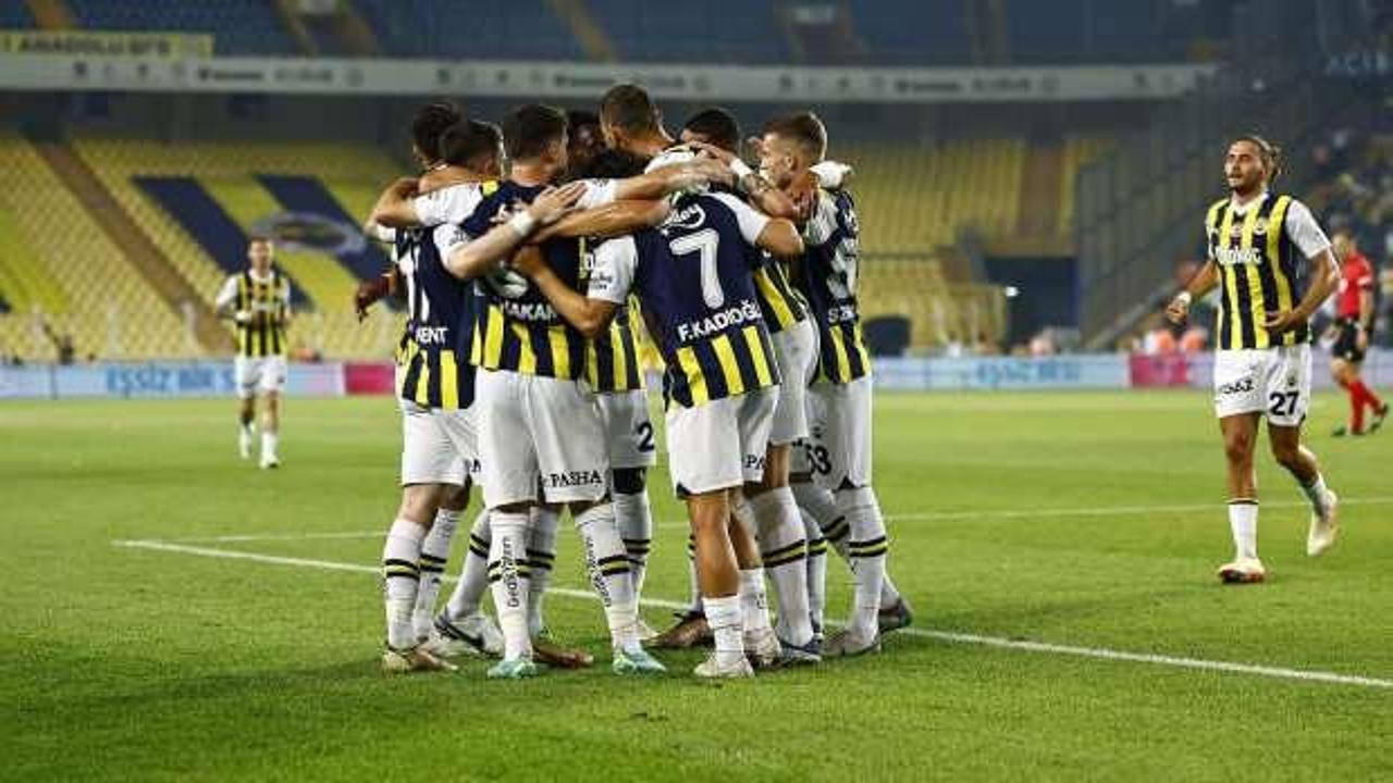 Dünya kulüpler sıralamasında Fenerbahçe rakiplerine fark attı!