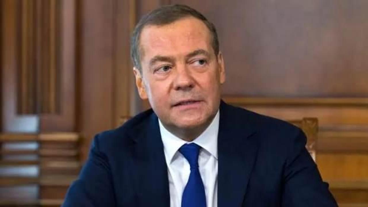 Medvedev: Nükleer silah kullanmak zorunda kalırız