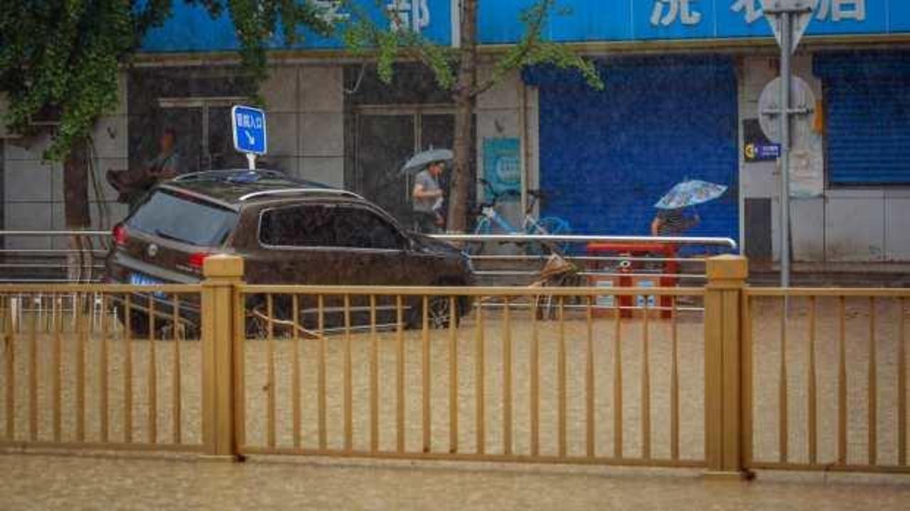 Pekin'de sel: 20 kişi öldü, 27 kişi kayıp