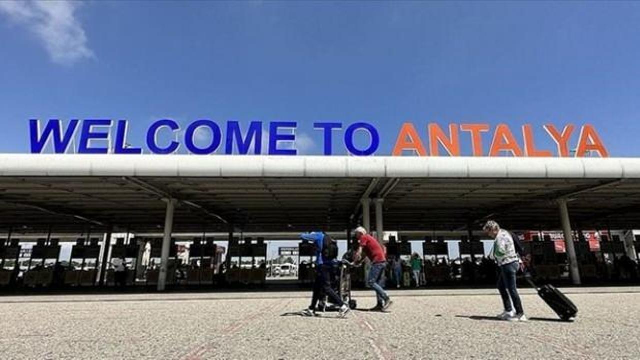 Antalya'ya 7 ayda 8 milyon 184 bin 89 turist