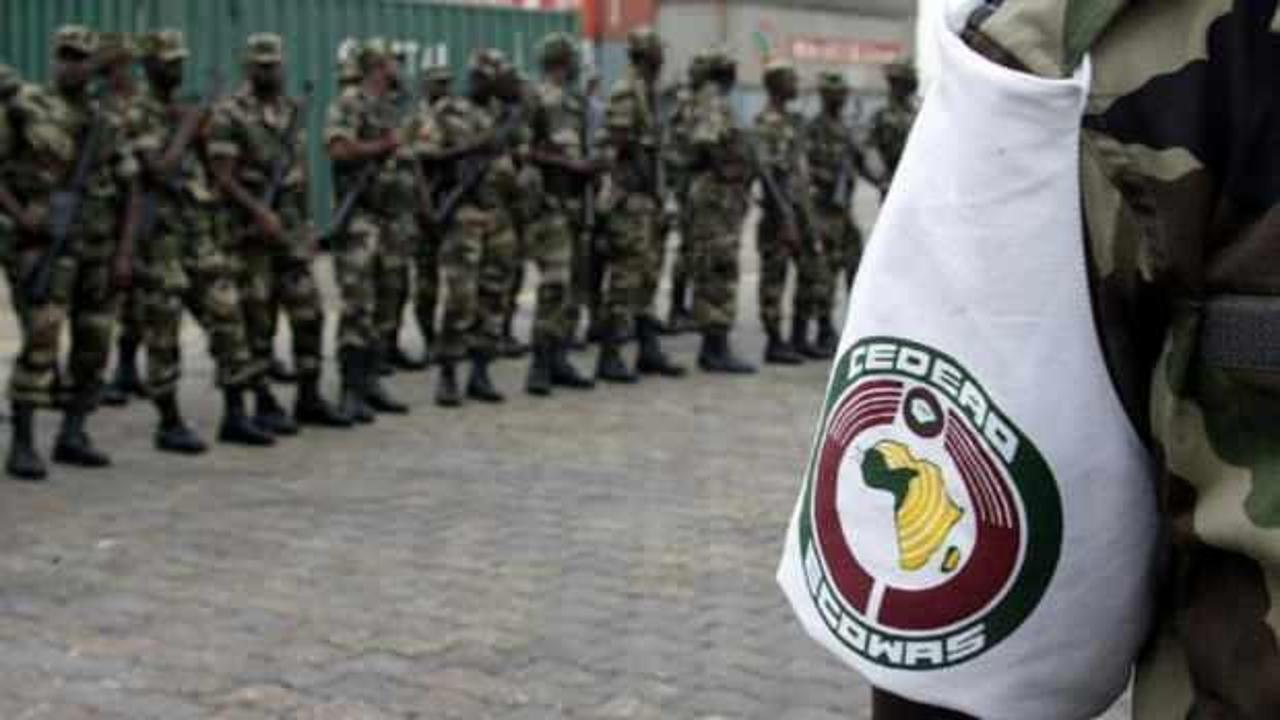 Burkina Faso ve Mali'den ECOWAS'a uyarı: Savaş ilanı kabul ederiz