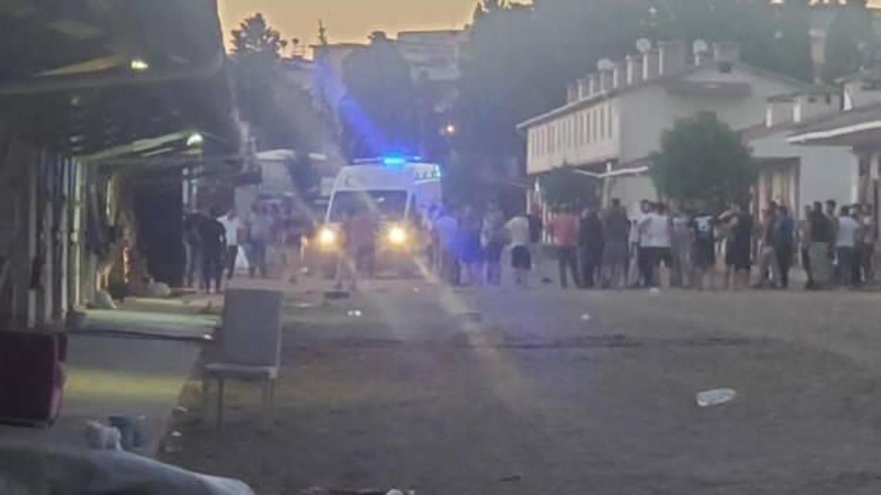 İzmir&rsquo;deki hipodromda meydan muharebesi gibi kavga: 6 yaralı