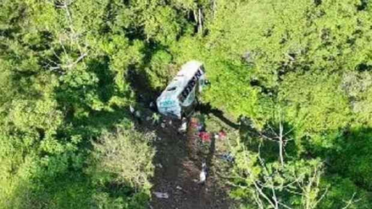 Meksika'da otobüs kazası: 18 ölü