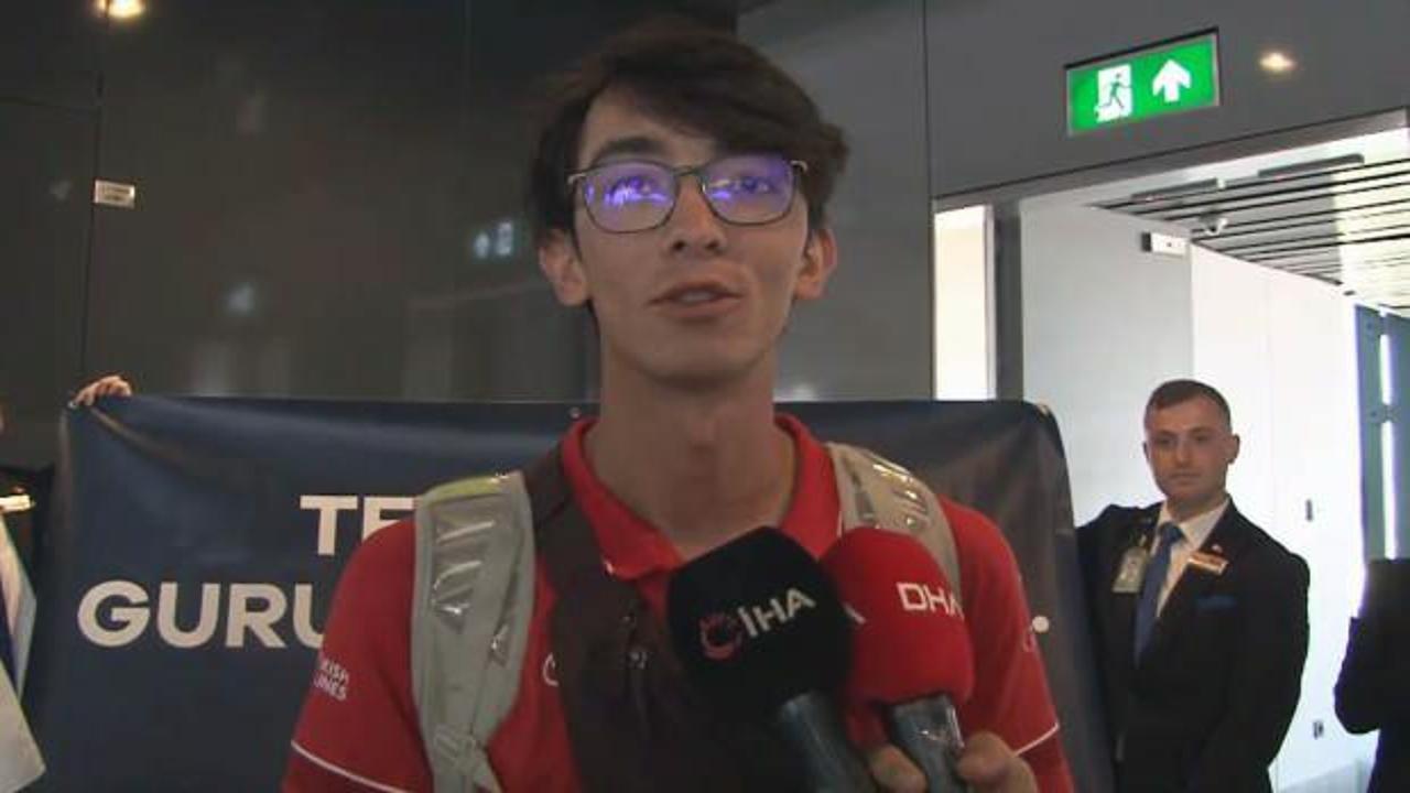 D&uuml;nya şampiyonu Mete Gazoz'a İstanbul'da &ccedil;i&ccedil;ekli karşılama!