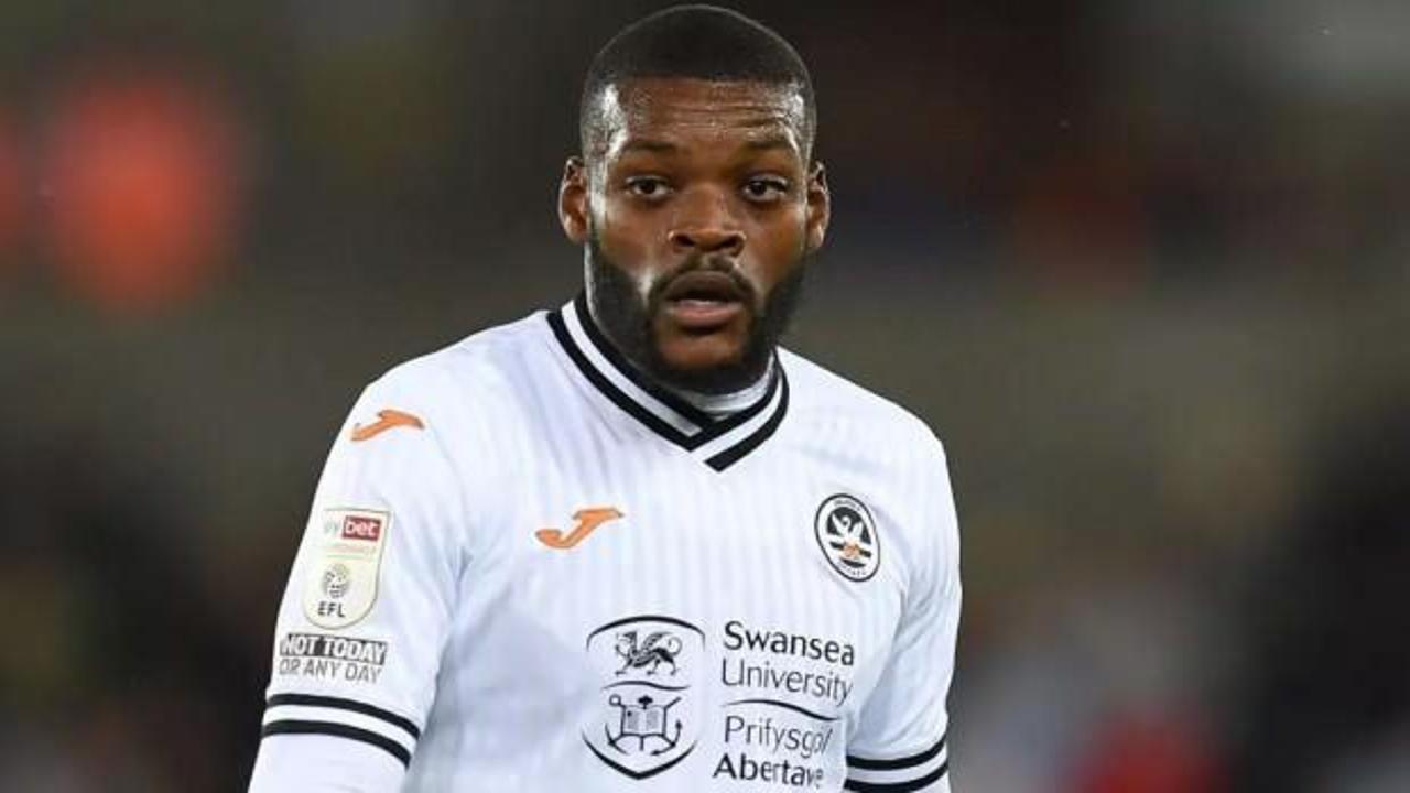 Samsunspor'da transfer m&uuml;jdesi! Yarın geliyor