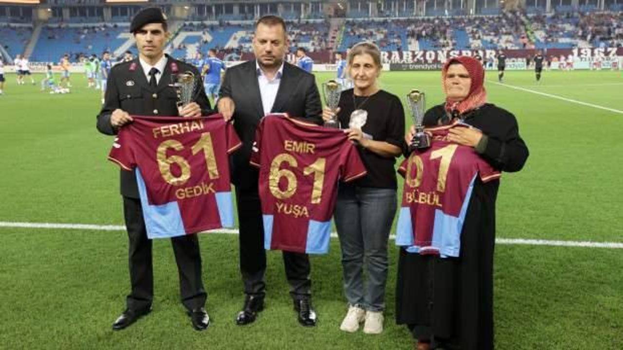 Trabzonspor şehitlerimizi unutmadı! Eren Bülbül'ün annesine büyük jest