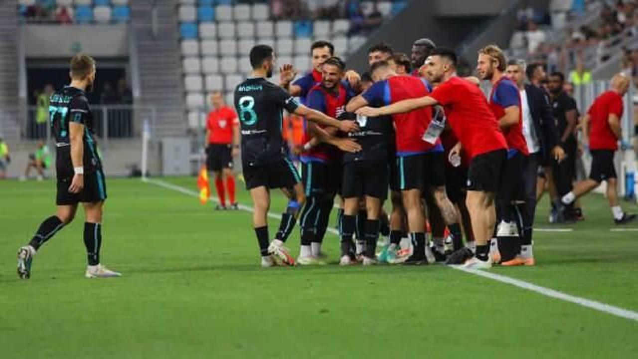 Hırvatistan'da 5 gollü maç! Adana Demirspor yenilse de turladı