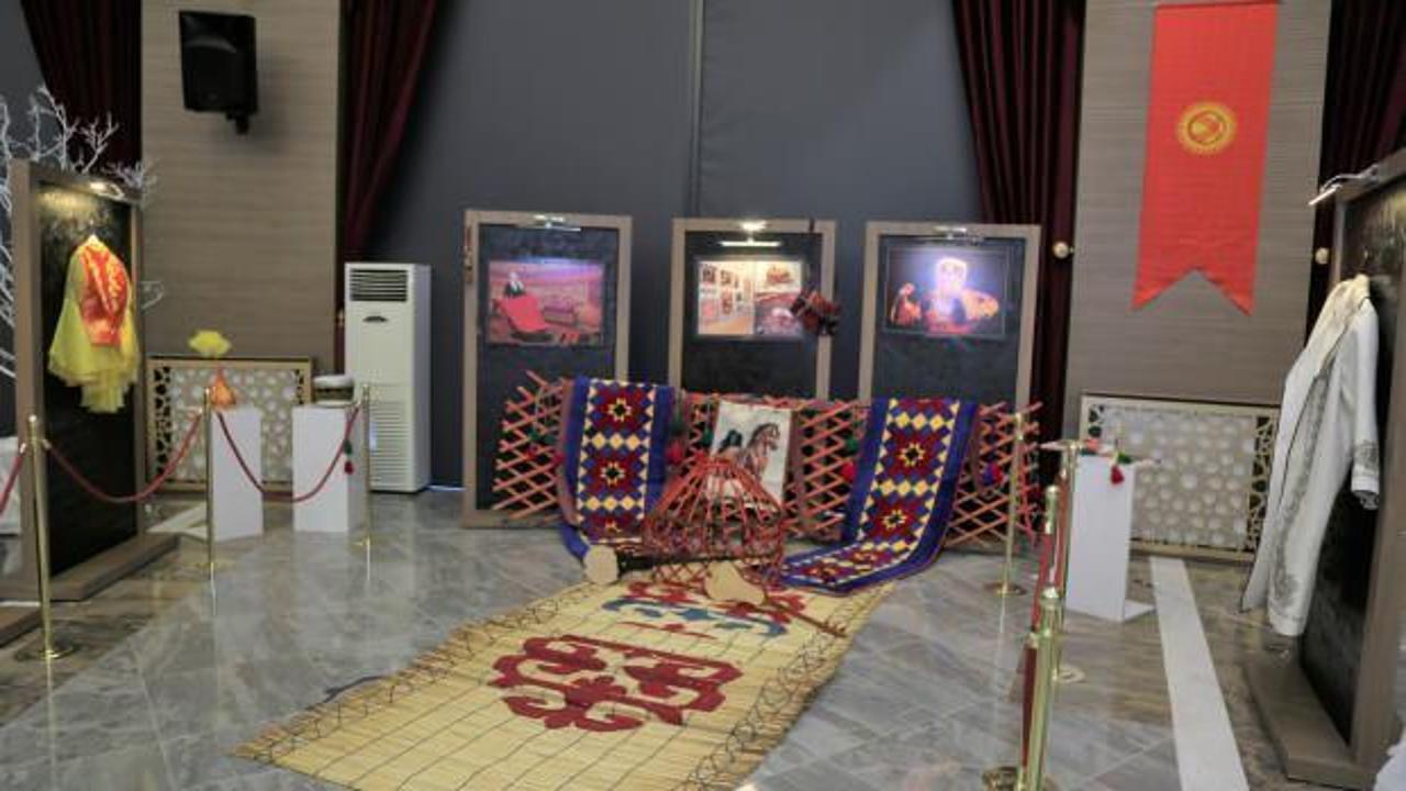 Türk Cumhuriyetleri Geleneksel El Sanatları Sergisi ziyarete açıldı