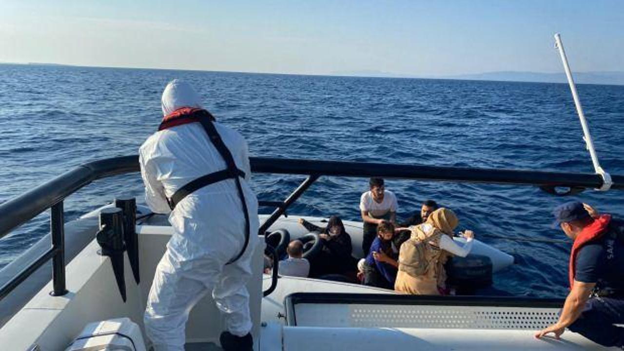 Yunan'ın Türk kara sularına geri ittiği 19 düzensiz göçmen kurtarıldı