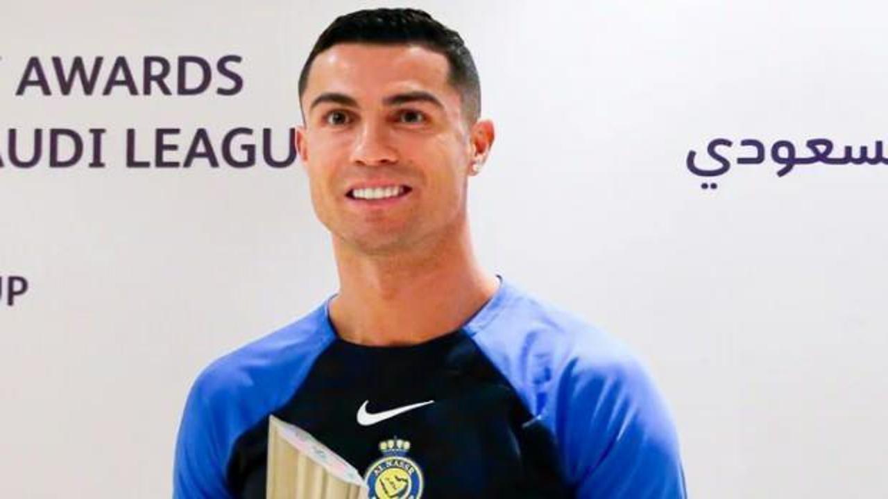 Al Nassr farka koştu! Ronaldo tarihe ge&ccedil;ti