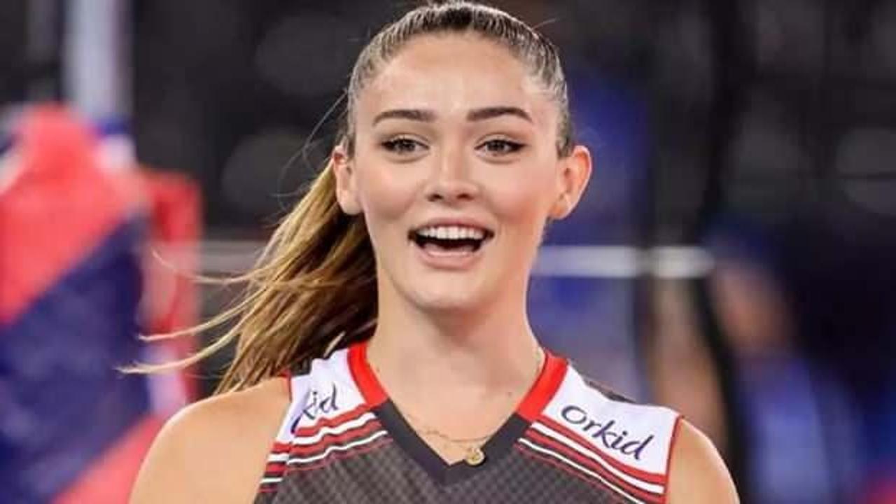 Zehra Güneş'in kız kardeşleri hayran bıraktırdı! İrem Nur ve Mina, ablalarına benzerlikleriyle ilgi odağı oldu!