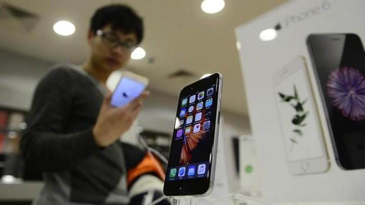 "&Ccedil;in iPhone kullanımını yasakladı" iddiası! Apple 2 g&uuml;nde 200 milyar dolar kaybetti