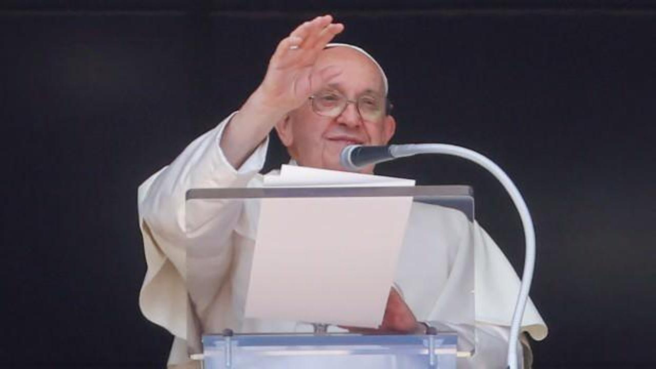 Papa, Fas'taki depremde ölenler için dua etti