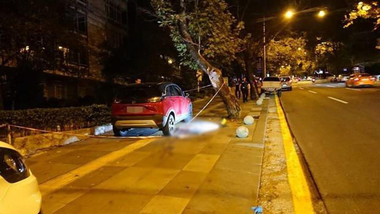 Ortağının otomobilini durdurdu: Eşinin yanında &ouml;ld&uuml;rd&uuml;!