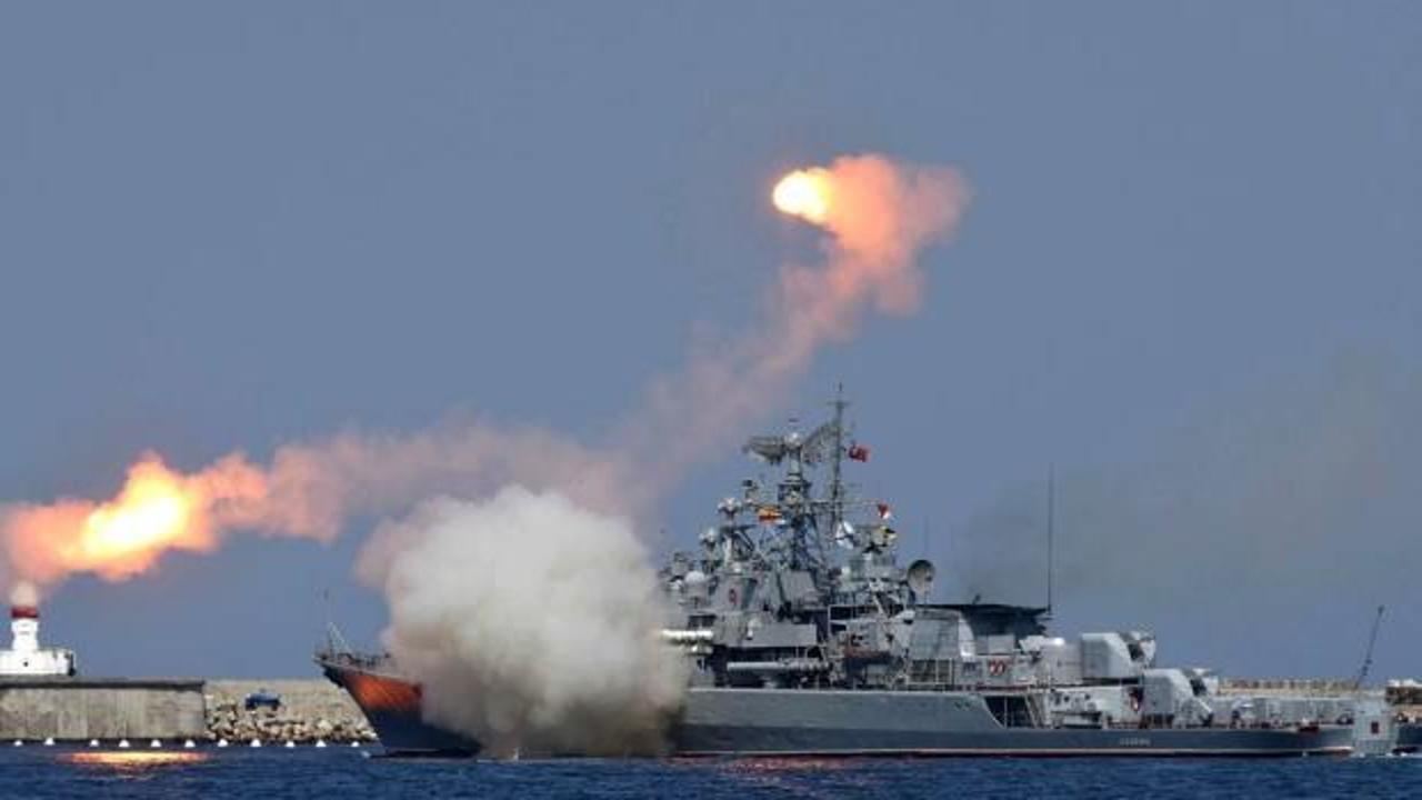 Karadeniz'de sıcak saatler! Rusya açıkladı: Rus roket gemisine saldırı düzenlendi