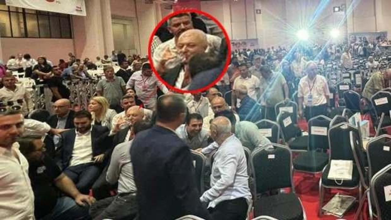 Tuncay Özkan, CHP İzmir İl Kongresi'nde çıkan kavgayı gülerek izledi