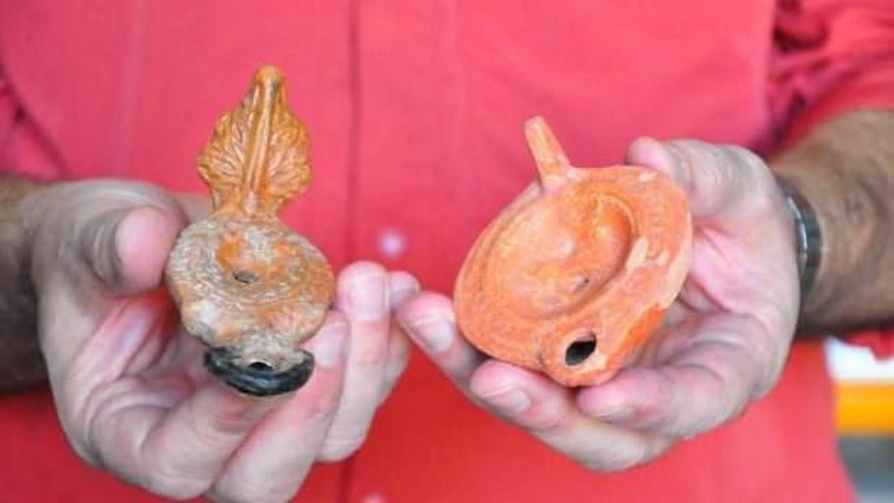 Aigai Antik Kenti'nde 2 bin 500 yıllık kandiller bulundu