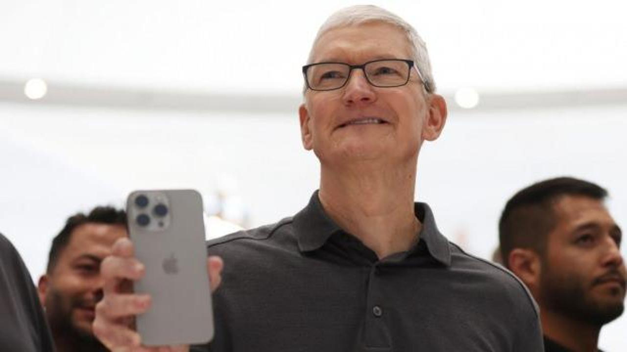 Apple çalışanları greve başlıyor: iPhone 15 satışları etkilenebilir!