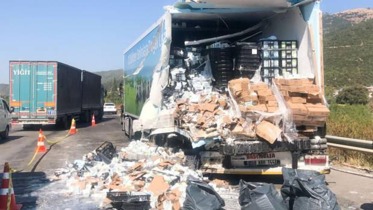 Bursa'da feci kaza: İki tır ve otob&uuml;s&uuml;n karıştığı kazada 2 kişi &ouml;ld&uuml;!