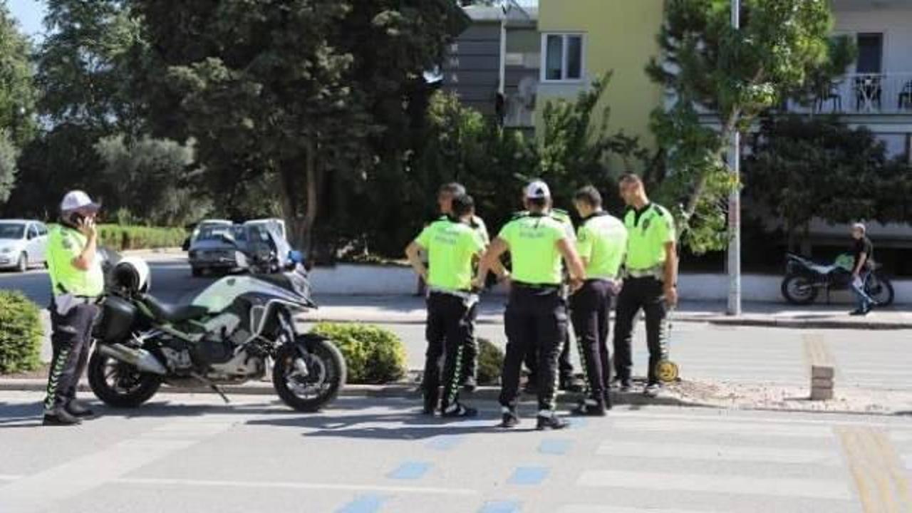 Yaya geçidinde kahreden kaza: Anne öldü, engelli 2 kızı yaralandı