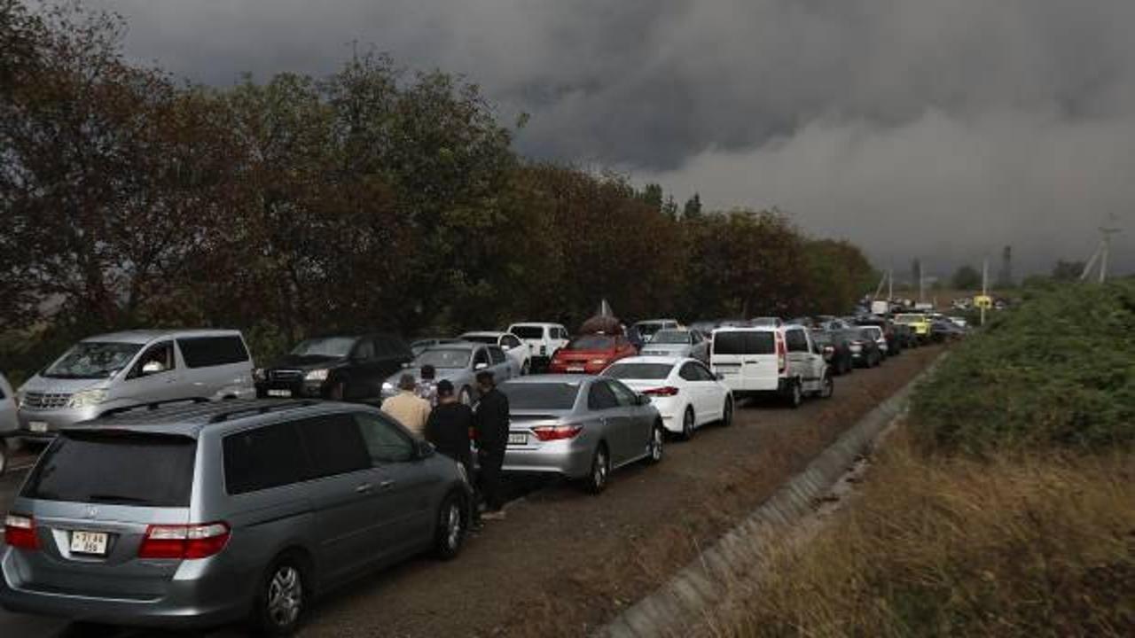 Azerbaycan, Karabağ'da yaşayan Ermenileri kayıt altına alacak