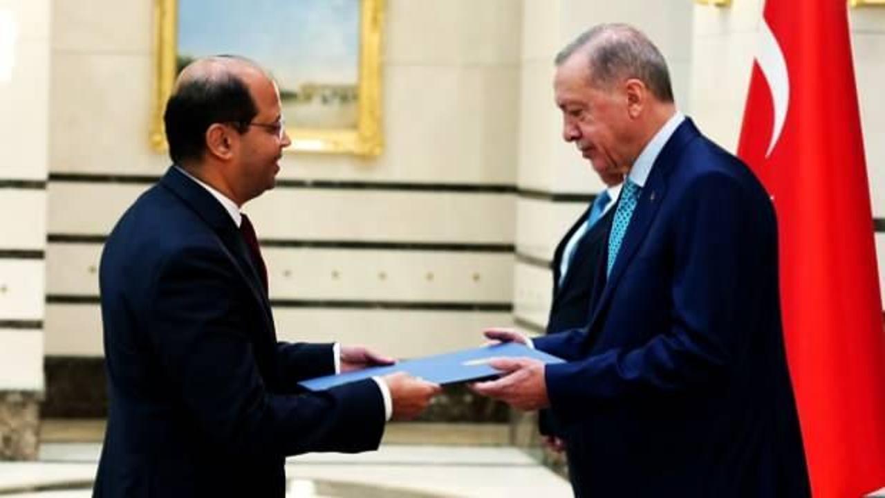 Cumhurbaşkanı Erdoğan'dan peş peşe kabuller! Güven mektubu sundular