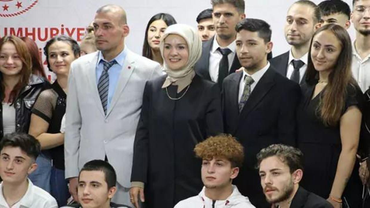 Devlet korumasındaki 1017 gen&ccedil;, kamuya atandı