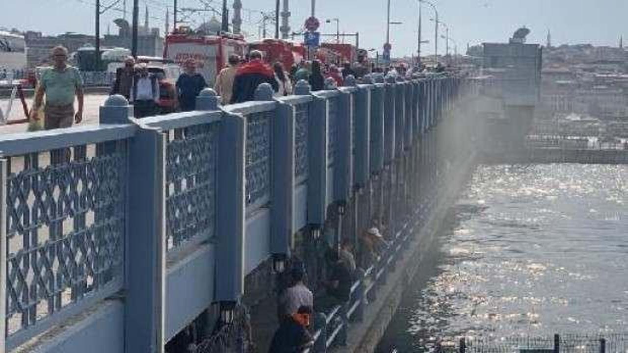 Galata K&ouml;pr&uuml;s&uuml;&rsquo;nde yangın paniği