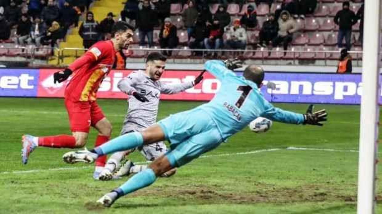 Kayserispor ile Başakşehir 29. randevuda