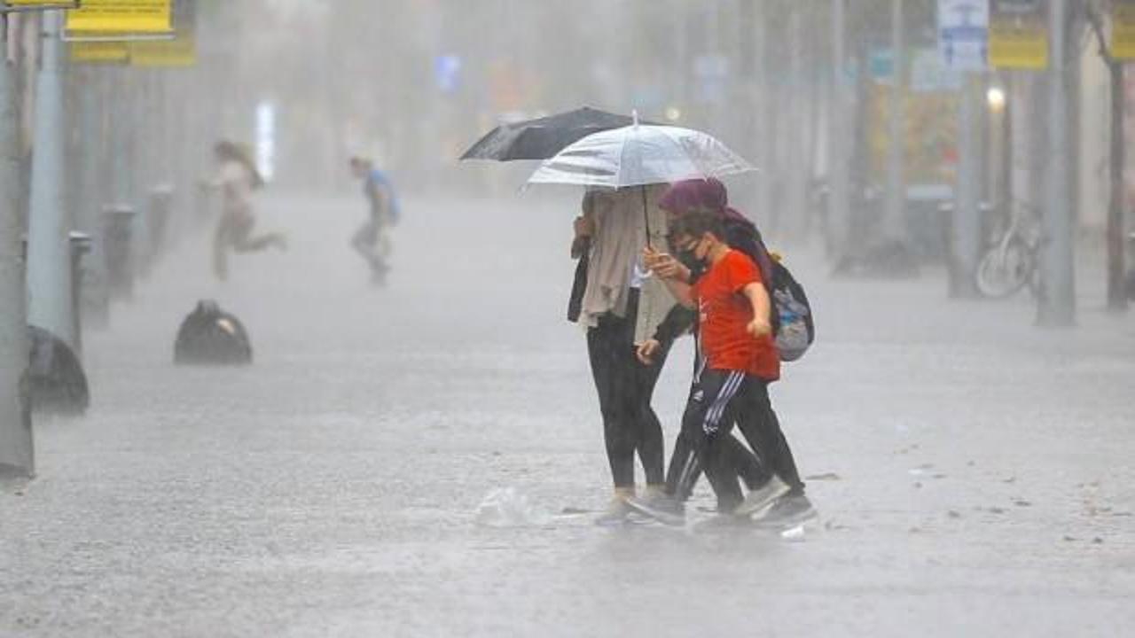 Son dakika: İstanbul dahil bir&ccedil;ok il i&ccedil;in uyarı! Meteoroloji saat verdi...