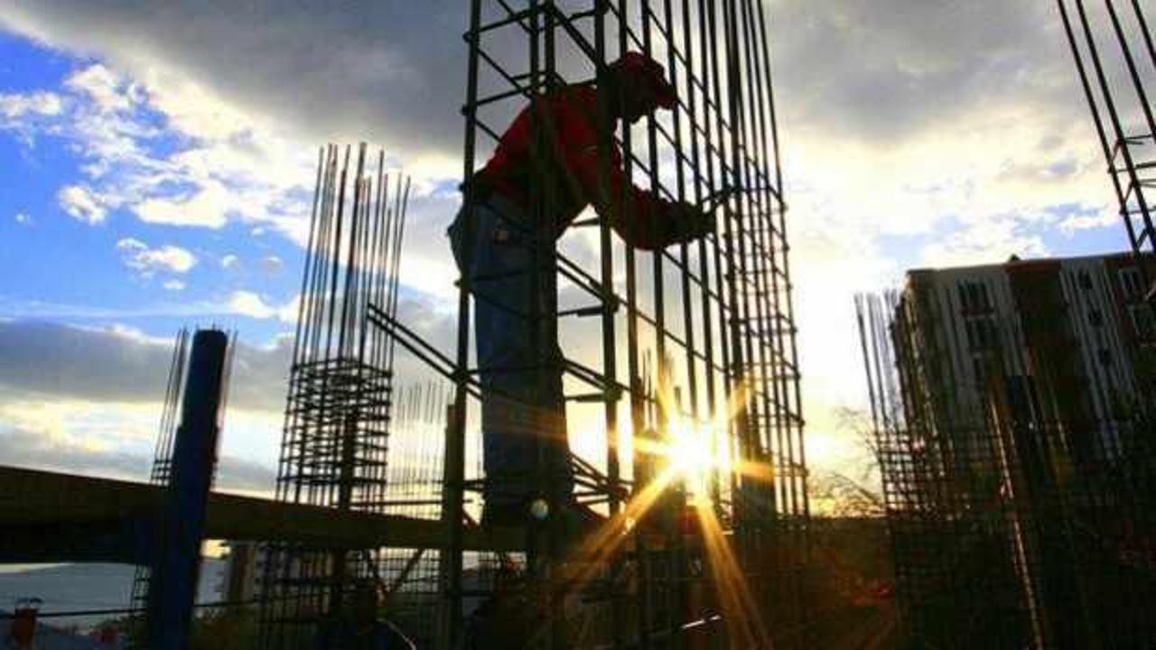 T&Uuml;İK a&ccedil;ıkladı: G&uuml;ven endeksi ticaret ve inşatta arttı