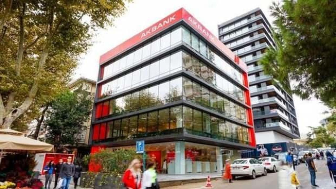 &Ouml;zg&uuml;r Demirtaş'ın Akbank'taki g&ouml;revine son verildi