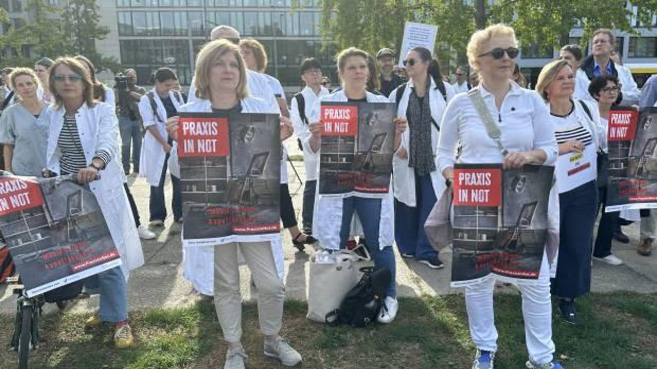 Alman doktorlar kızgın: Y&uuml;k&uuml;m&uuml;z &ccedil;ok ağır