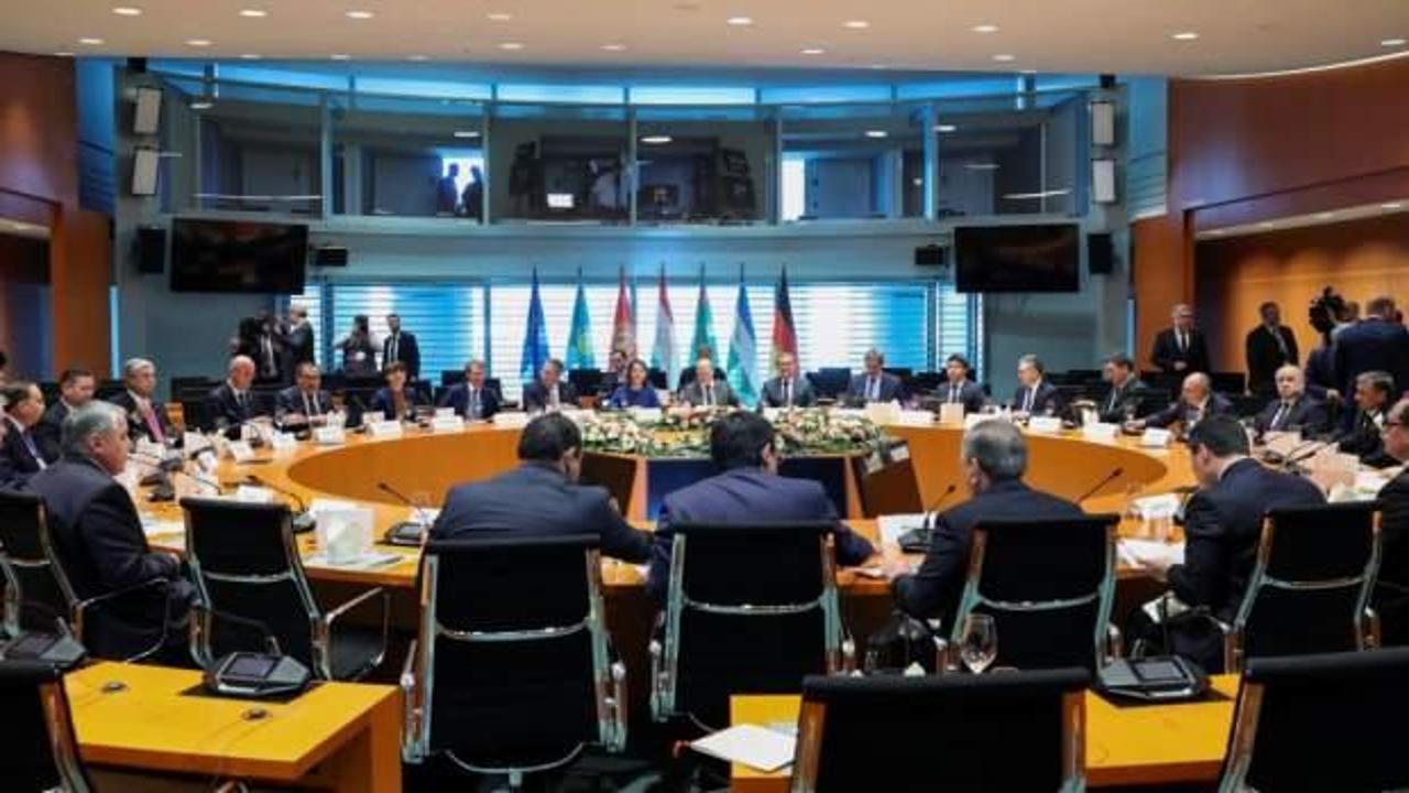 Almanya rotasını Orta Asya'ya &ccedil;evirdi