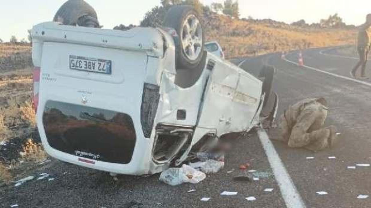 Kahreden kaza: Terhis olan oğullarını almaya giderken can verdiler