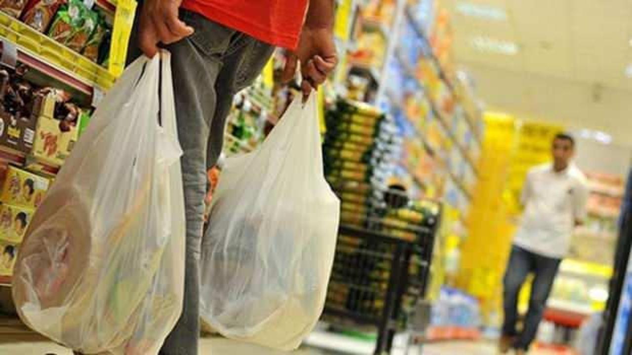 Bakan Bolat'ın &ccedil;ağrısı etkili oldu! Dev marketlerden peş peşe indirim a&ccedil;ıklaması