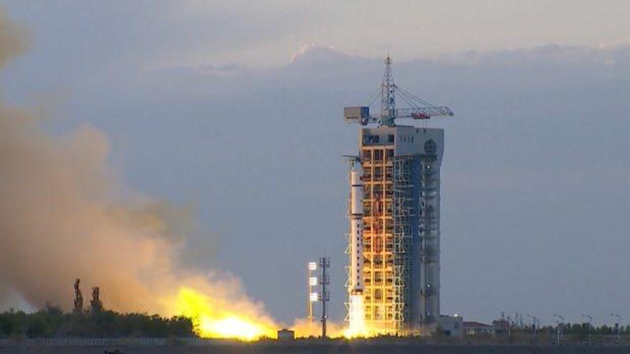 Çin uzaya uydu göndermeye devam ediyor!