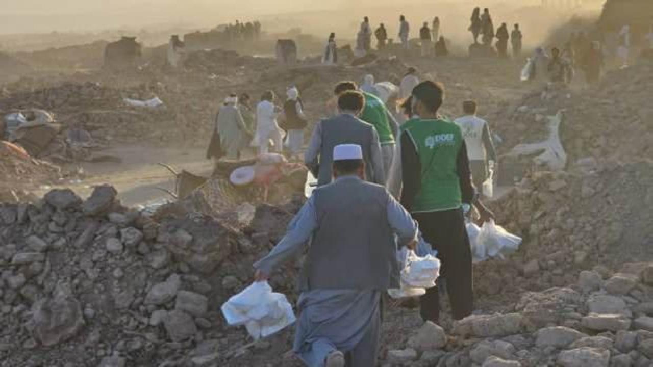 İDDEF, deprem felaketi yaşayan Afganistan’ın yaralarını sarıyor