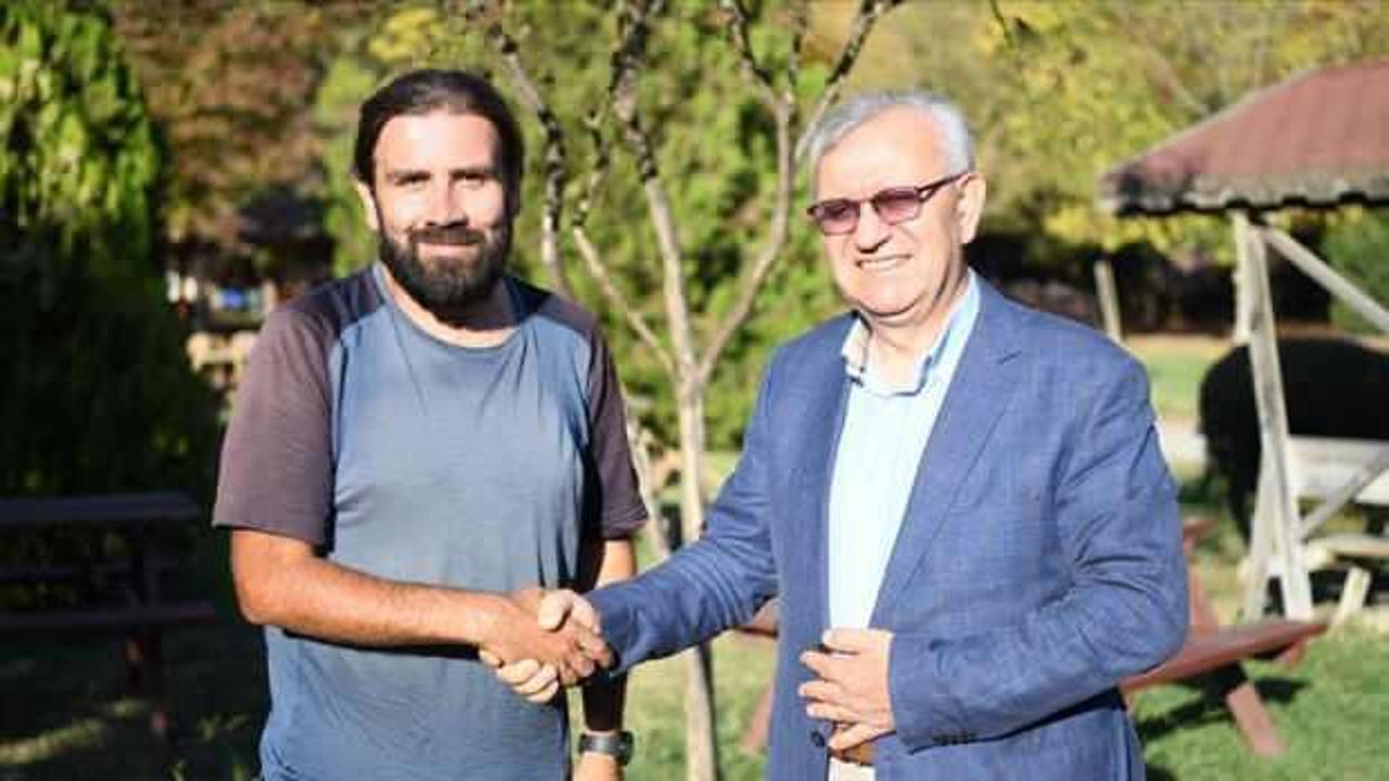Paris'ten İstanbul'a yürüyen Murat Etemoğlu, Türkiye'ye ulaştı