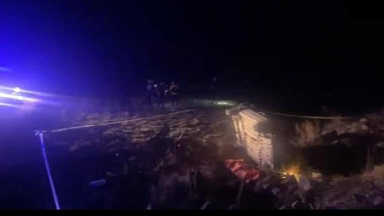 Feci kaza: Şarampole devrilen otomobildeki 3 kişi öldü